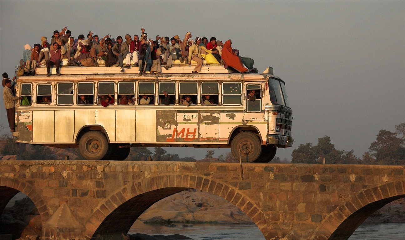 A SAGA NO ÔNIBUS